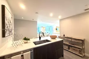 488 NE 18th St, Miami, FL 33132 - Photo 9