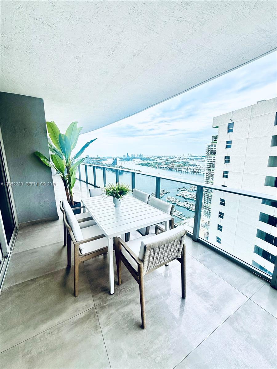 488 NE 18th St #3210 - 488 NE 18th St #3210, Miami, FL 33132 Luxury Property | Jose Angel Pina