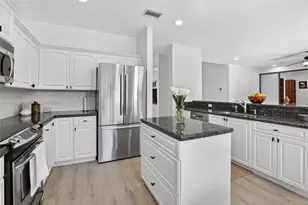 1311 Croton Ct, Weston, FL 33327 - Photo 23