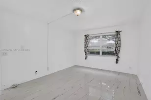[Address not provided], Pembroke Pines, FL 33027 - Photo 15