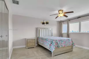 329 SE 3rd St, Hallandale Beach, FL 33009 - Photo 47