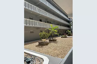 329 SE 3rd St #502S, Hallandale Beach, FL 33009 - Photo 3