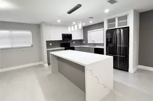 240 SE 7th St, Dania Beach, FL 33004 - Photo 3