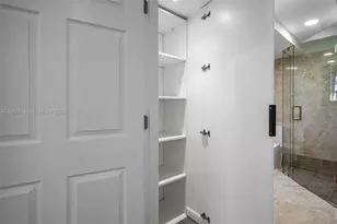 7810 Beach View Dr, North Bay Village, FL 33141 - Photo 47