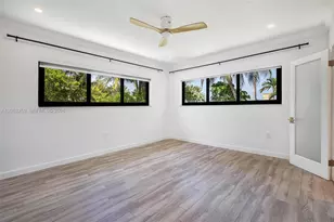 7810 Beach View Dr, North Bay Village, FL 33141 - Photo 15