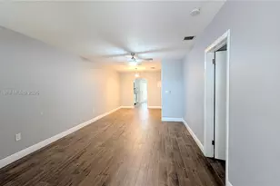 315 SE 23rd Ave, Pompano Beach, FL 33062 - Photo 9