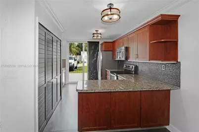 12340 SW 20th Ter #12340, Miami, FL 33175 - Photo 5