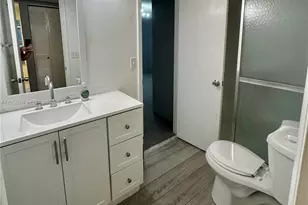 3777 NW 78th Ave, Davie, FL 33024 - Photo 11