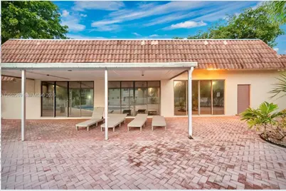 3777 NW 78th Ave #10B, Davie, FL 33024 - Photo 3