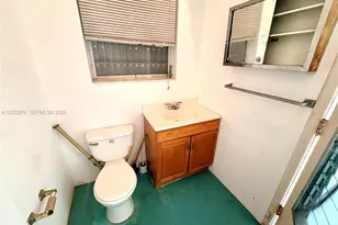 8220 NW 15th St, Pembroke Pines, FL 33024 - Photo 19