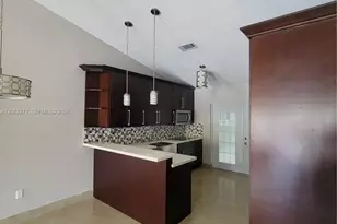 7191 W 24th Ave, Hialeah, FL 33016 - Photo 5