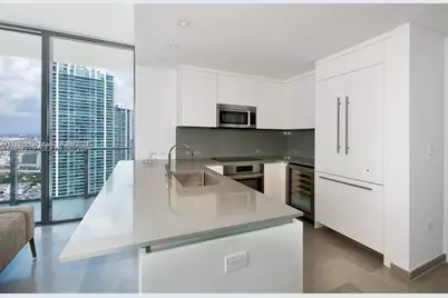 88 SW 7th St #2712, Miami, FL 33130 - Photo 3