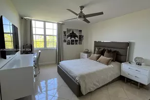 19901 E Country Club Dr, Aventura, FL 33180 - Photo 17