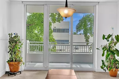 2665 SW 37th Ave #313, Miami, FL 33133 - Photo 5