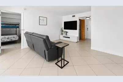 2055 SW 122nd Ave #418, Miami, FL 33175 - Photo 7