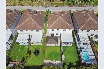 25545 SW 109th Ave, Homestead, FL 33032 - Photo 3