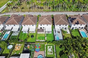 25545 SW 109th Ave, Homestead, FL 33032 - Photo 5