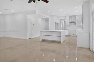 10425 SW 62nd St, Miami, FL 33173 - Photo 11