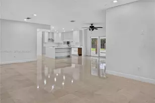 10425 SW 62nd St, Miami, FL 33173 - Photo 5