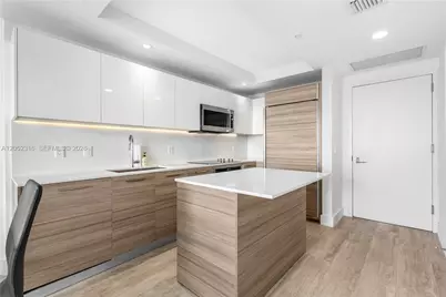 121 NE 34th St #2410, Miami, FL 33137 - Photo 9