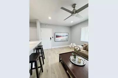 6330 SW 79th St #7, South Miami, FL 33143 - Photo 3