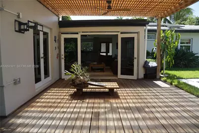 1251 SW 11th Ter, Boca Raton, FL 33486 - Photo 13