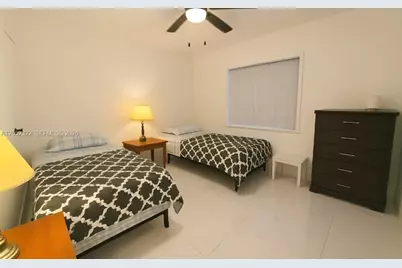 1435 NE 179th St, North Miami Beach, FL 33162 - Photo 7