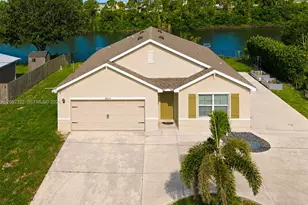 4650 SW Babylon St, Port Saint Lucie, FL 34953 - Photo 3