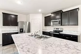 4650 SW Babylon St, Port Saint Lucie, FL 34953 - Photo 7