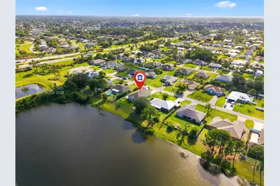 4650 SW Babylon St, Port Saint Lucie, FL 34953 - Photo 5