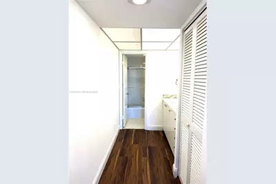 3800 N Hills Dr #401, Hollywood, FL 33021 - Photo 15