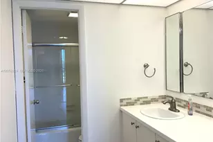3800 N Hills Dr, Hollywood, FL 33021 - Photo 17