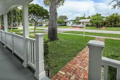 8870 SW 86th St, Miami, FL 33173 - Photo 11