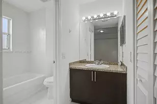 1668 SE 30th St, Homestead, FL 33035 - Photo 19