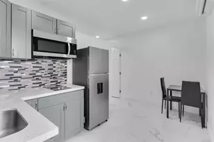 26222 SW 133rd Ct, Homestead, FL 33032 - Photo 11