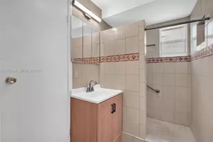 5096 SW 28th Terrace, Fort Lauderdale, FL 33312 - Photo 3