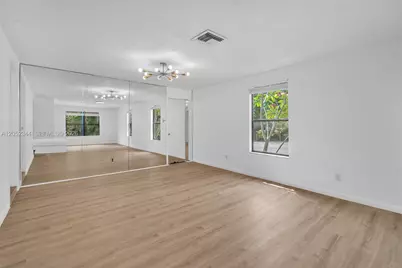5096 SW 28th Ter #0, Fort Lauderdale, FL 33312 - Photo 13