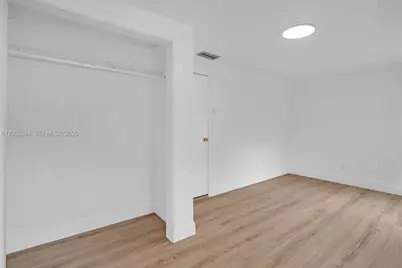 5096 SW 28th Ter #0, Fort Lauderdale, FL 33312 - Photo 11