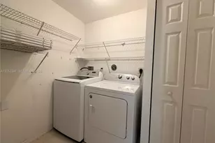7735 Yardley Dr, Tamarac, FL 33321 - Photo 19