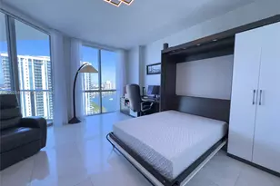 17111 Biscayne Blvd, North Miami Beach, FL 33160 - Photo 27