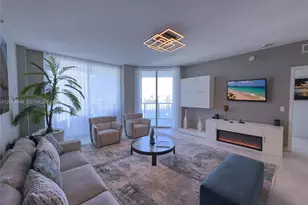 17111 Biscayne Blvd, North Miami Beach, FL 33160 - Photo 11