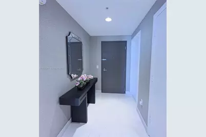 17111 Biscayne Blvd #1705, North Miami Beach, FL 33160 - Photo 19