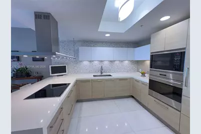 17111 Biscayne Blvd #1705, North Miami Beach, FL 33160 - Photo 13
