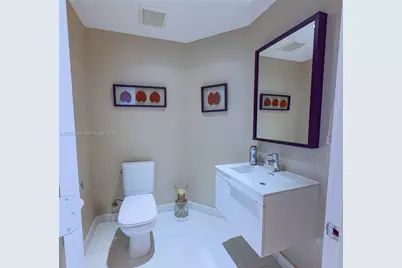 17111 Biscayne Blvd #1705, North Miami Beach, FL 33160 - Photo 17