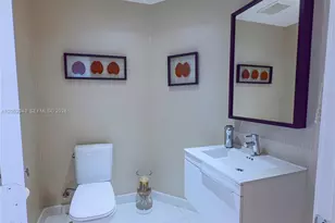 17111 Biscayne Blvd, North Miami Beach, FL 33160 - Photo 17