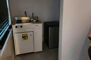 13915 NW 5th Ct, North Miami, FL 33168 - Photo 5