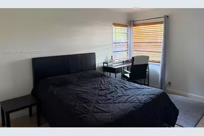 1470 Flamingo Ct, Pembroke Pines, FL 33026 - Photo 13