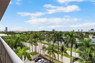 3598 Yacht Club Dr, Aventura, FL 33180 - Photo 19