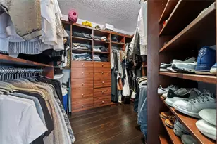 3598 Yacht Club Dr, Aventura, FL 33180 - Photo 23