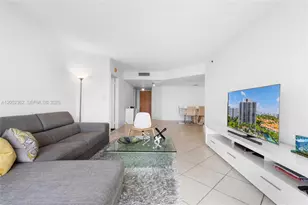 3598 Yacht Club Dr, Aventura, FL 33180 - Photo 3